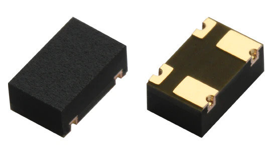 高密度実装可能なP-SON4パッケージの高阻止電圧定格フォトリレーのラインアップ拡充 : TLP3483、TLP3484